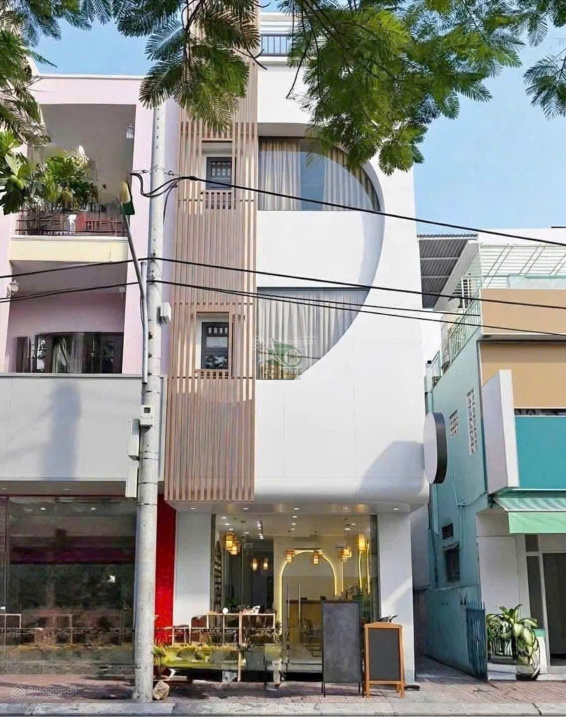 Помещение под общепит 56 м² — Nha Trang