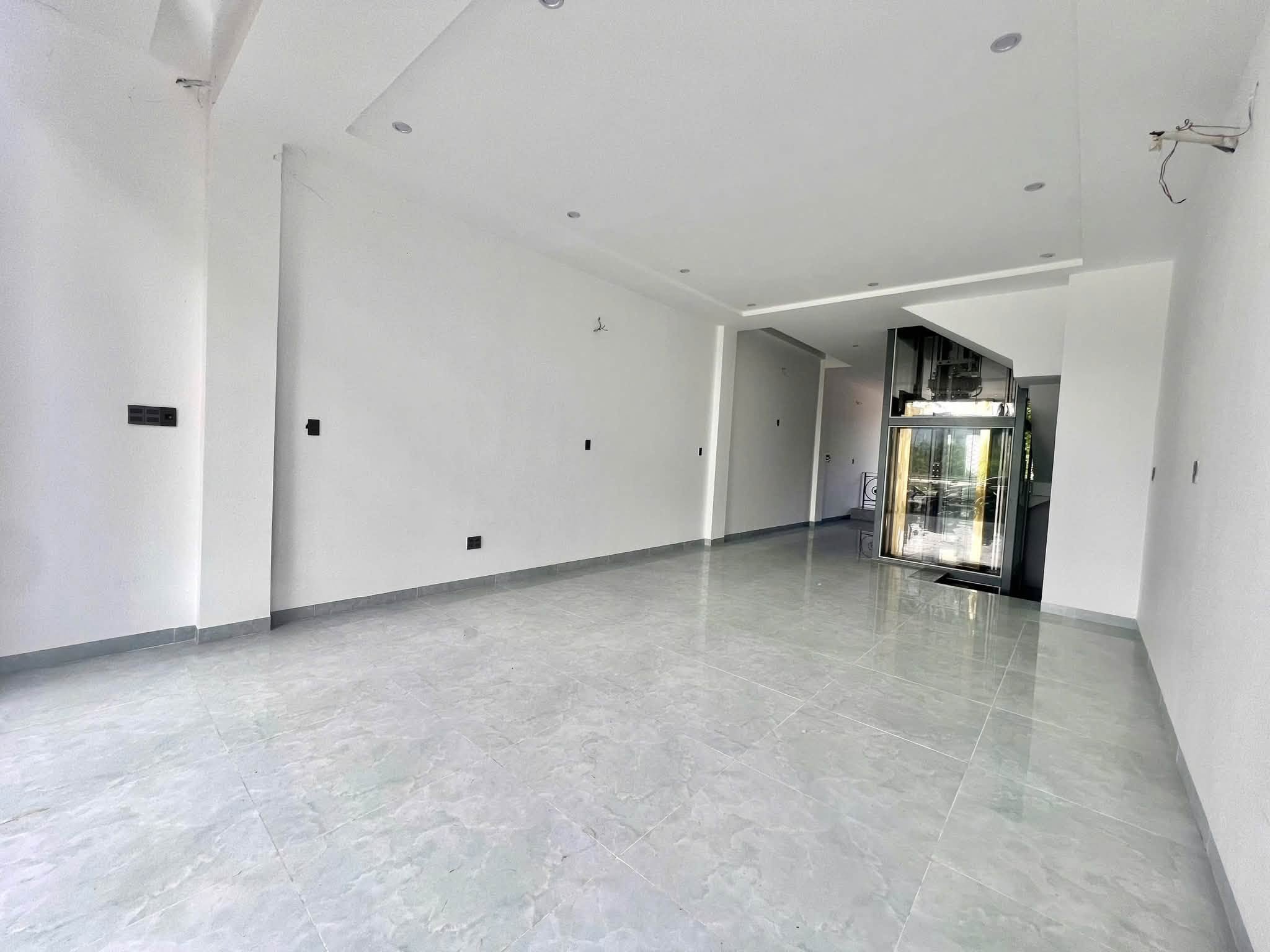 Розничное помещение 40 м², Нячанг