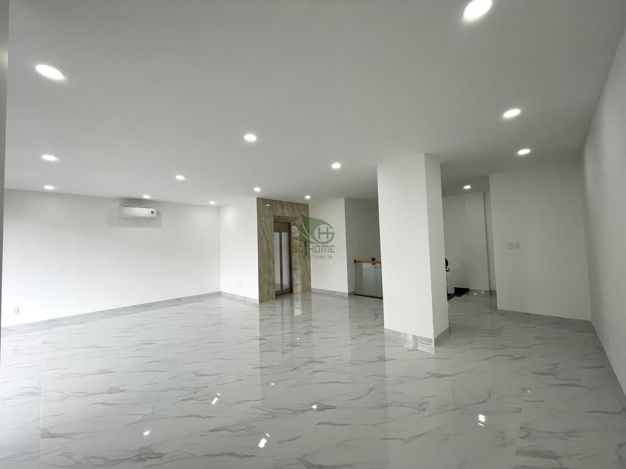 Помещение 1+1 этаж 120 м², Фыоклонг